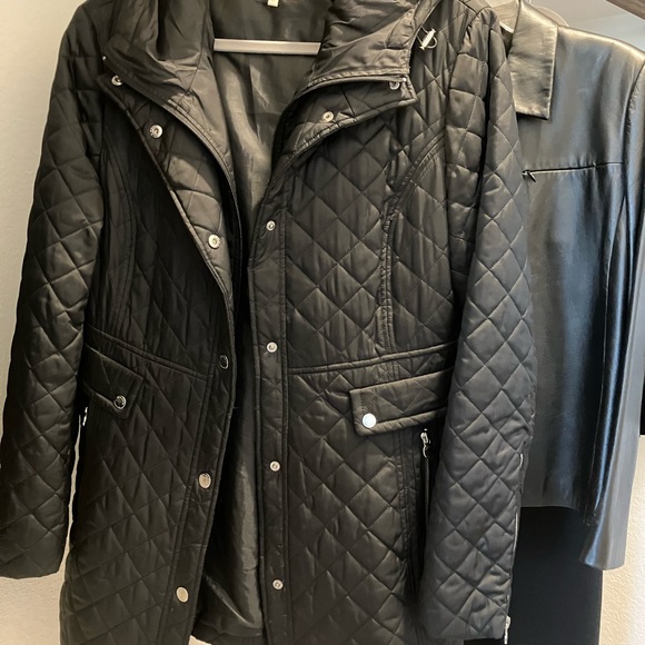 Laundry black quilted coat with silver trim & back buckle & hood - Picture 3 of 9
